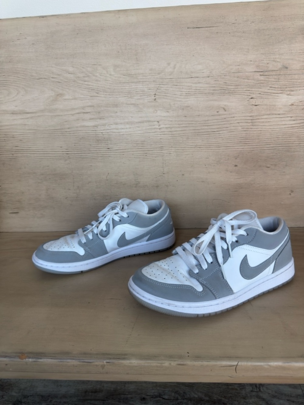 Nike Air Jordan Low-Top Sneakers in White and Light Gray